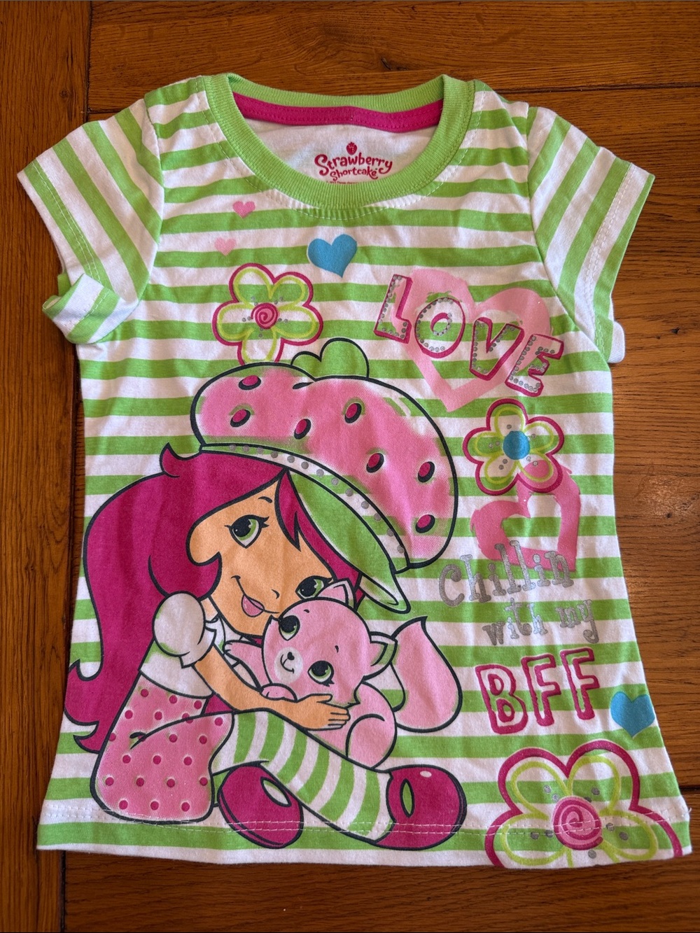 Y2k Strawberry shortcake shortsleeve tshirt size3T